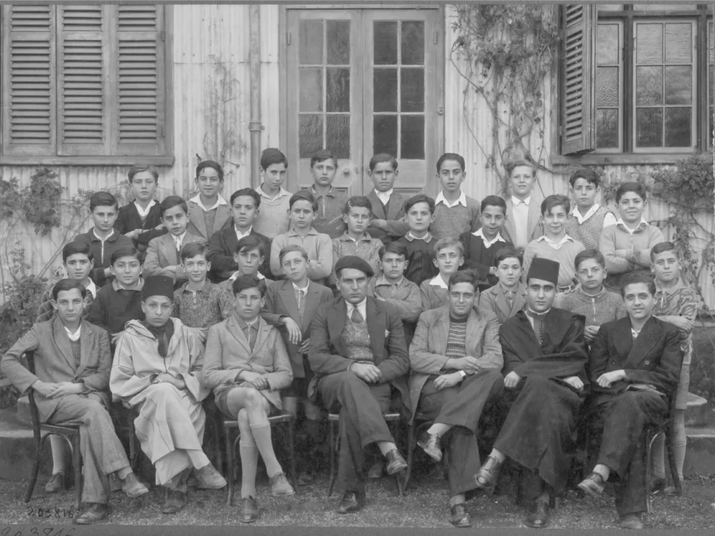 Une vingtaine d’élèves marocains musulmans inscrits au lycée