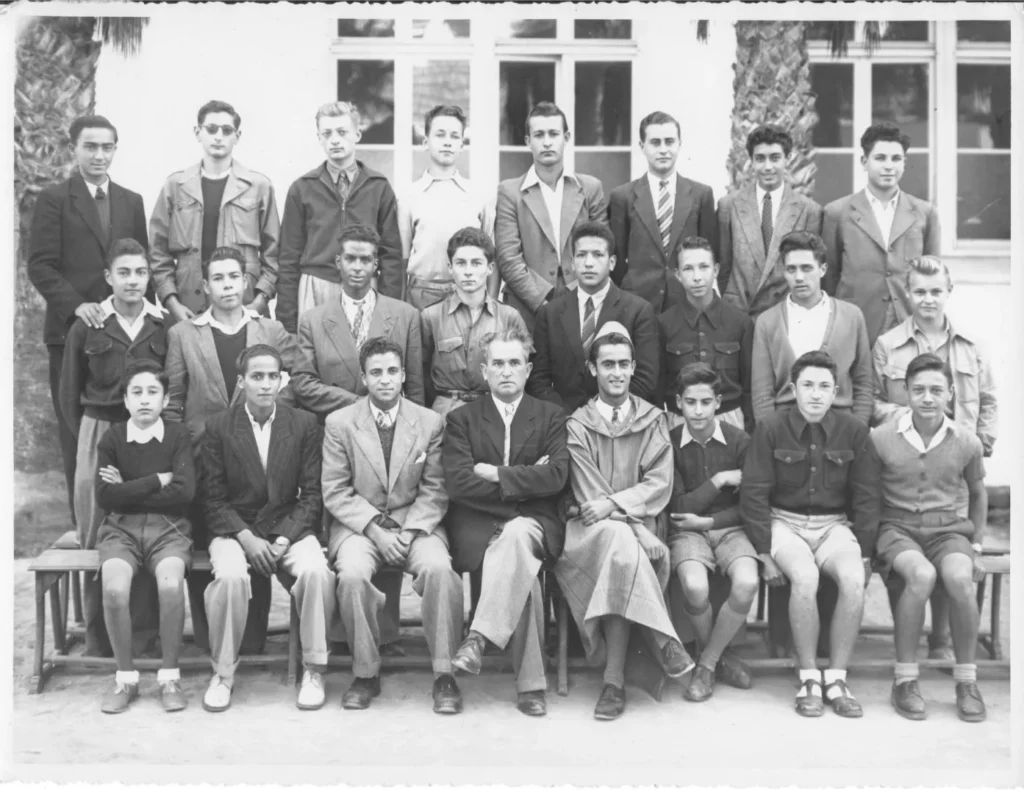 Ouverture du Petit lycée, rue d’Alger,l’actuel collège Ibn Toumert